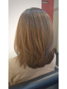 リバース(Reverse) 20代30代40代50代/ミディアムレイヤーB