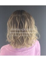 ルーア(Lua)&nbsp;グラデーションカラー、エクステ、インナーカラー、ダブルカラー