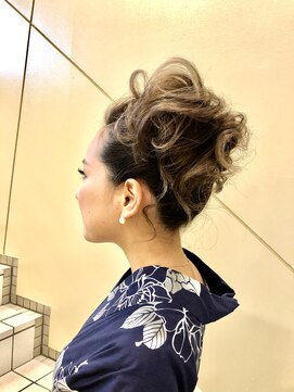 ヘアメイク ジェイエム アップ