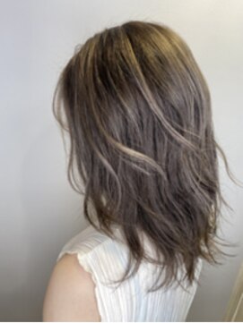 エイム ヘア リンク 長津田店(eim hair rink) ハイライト風デザイン