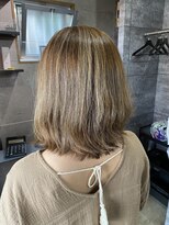 クルー(CREW)&nbsp;レイヤーカット×ハイライト