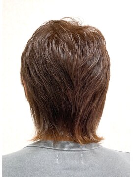 黄ぐまくん美容室 メンズ　ミディアム　レイヤー