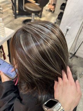 ディモアンド 表参道(Dimo&) ハイライトバレイヤージュグラデーションカラー白髪ぼかし