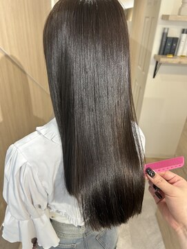 トゥーリ 長崎住吉店(tuuli) 髪質改善艶カラー