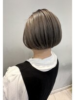 (銀座) シャドールーツ　ミニボブ