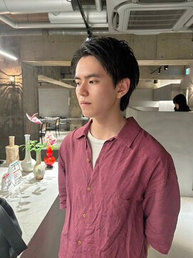 リール(rire) rireニュアンスパーマカルマパーマベリーショートダークアッシュ