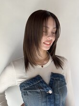 安谷屋スタイルはこちら↓顔回りレイヤーカット