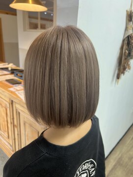 ヘアーデザインサロン スワッグ(Hair design salon SWAG) グレージュ