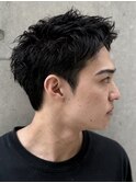 スパイキーショート　大人メンズヘア　ピンパーマ
