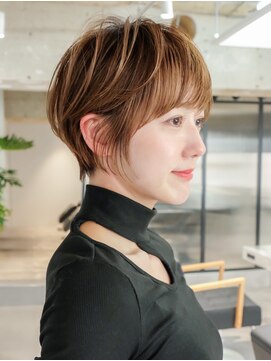 シオン(shion) ふわっとおしゃれなショートボブ_F0949