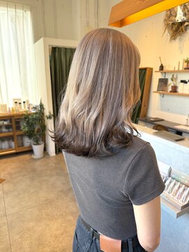 トイズファクトリー(Toys Factory) 個性派ハイトーンでオシャレに♪デザインカラー