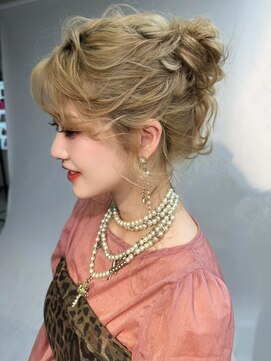 チャオ バイ ミチ(Chao by MICHI) 【ChaoMICHI yu-ka】 アップスタイル お団子ヘア お呼ばれヘア