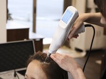 ルーツ バイ リズム(root by r-ism)の雰囲気（最新《エア・インジェクション》ヒト幹細胞を頭皮の奥まで届ける）