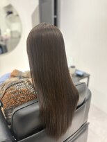 リタ(RITA)&nbsp;グレージュカラー