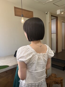 クリック(Click) ダークパープル/ナチュラルショート/夏のヘアアレンジ/小倉