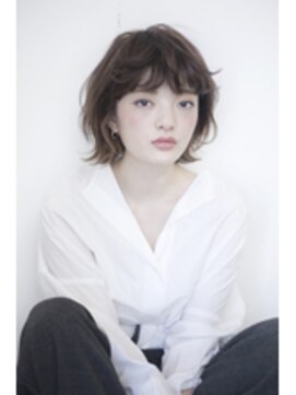 マグノリア オモテサンドウ(MAGNOLiA Omotesando) 顔まわりで遊ぶNEWレイヤーボブスタイル[DAISUKE}