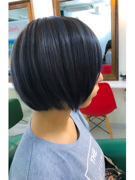 ヘアアンドメイク スタジオ ラプラス(HAIR&MAKE STUDIO rapLus) 『ネイビーブルー』