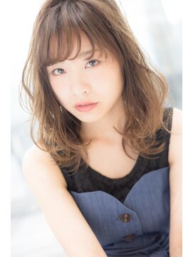 クオーラガーデン(Cuaura garden) フレッシュ＆カジュアルカールミディ