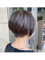 エンチ(ENCI)&nbsp;70代【脱白髪染め】ツヤ髪ショート