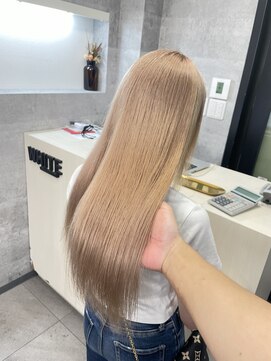 モーション 新宿(motion) ケアブリーチ/ダブルカラー/韓国ヘア/髪質改善