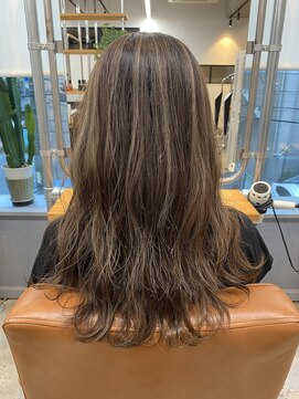 ポート バイ プライマル(port by primal) デザインカラー/アースカラー[千葉/千葉駅]