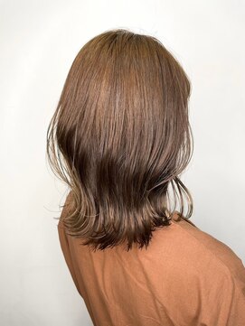 モルニ(MORNI) 艶ブラウン_ヌナボブ チャンモリ ボブルフ