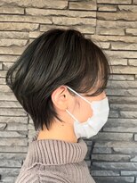 ハイバレーヘアーメゾン(HIGH VALLEY HAIRMAISON)&nbsp;ハンサムショート　ショートボブ　オリーブ　ミニショート