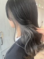 シュシュバイジャガラ 千葉駅北口店(chou chou byJAGARA)&nbsp;インナーカラー×シルバー【chou chou千葉・千葉駅】