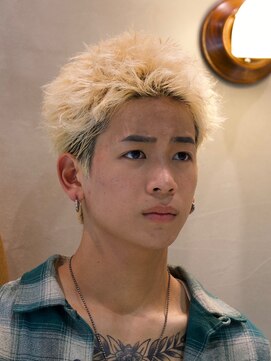 イズバイフィフス(is by fifth) スパイキーショートビジネスショートフェードツイストスパイラル