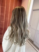 ムーンロータス(Moon Lotus) ラインバレイヤージュ×グレージュ