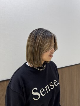 ロウ 町田(ROW) パッツンスタイル