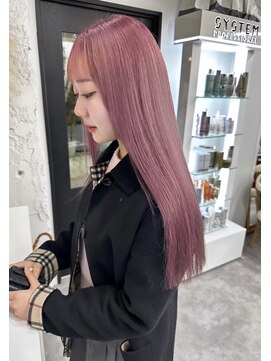 リア(riah) ダブルカラーミルクティーベージュレイヤーカット韓国ヘア