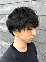 ヒュイル バイ ニアウ(Hwyl by Niau)&nbsp;ツイストスパイラルパーマメンズカットパーマシャドウパーマ