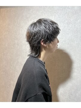 ジーナ 天神(Zina) ミディアムマッシュウルフ