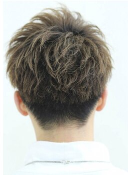 ヘアーズ ジジ(HAIRS JIJI)の写真/ビジネスシーンからカジュアルまで、一人一人に合わせたスタイルをご提案！清潔感と好感度を叶えます◎