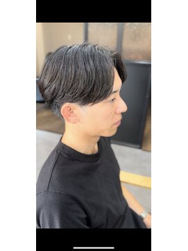 トッカ(tocca) 毛流れセンターパート/自然な毛流れパーマ