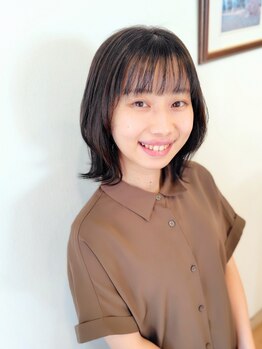 ワンランク上の上質なカラー「HSカラー」を新導入！大人女性向け髪質改善カラーで質感アップ◎