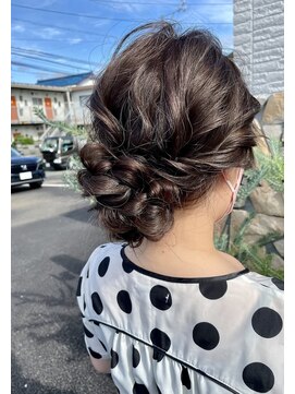 ヘアーデザイン シーベル(HAIR DESIGN SEA BELLE) 結婚式お呼ばれお団子シニオンヘアアレンジ
