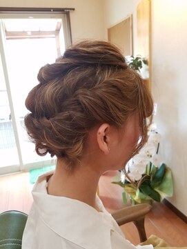 美容室ラフレーズ アップスタイル