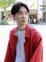 ルティア(Lutia)&nbsp;センターパート ツーブロマッシュ★★