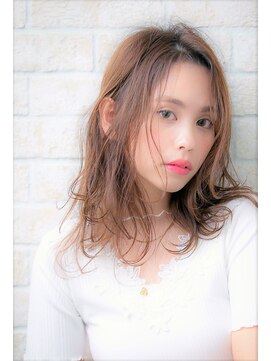 ソア 武蔵小杉(SOAR) 大人かわいい無造作カールとデザインカラー小顔ボブディ