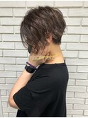 【横浜美容室ネイミーズ】耳出し前下がりショート