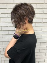 ネイミーズ 横浜関内(nameiz.)&nbsp;【横浜美容室ネイミーズ】耳出し前下がりショート