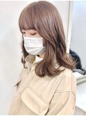 ナチュラルベージュカラー