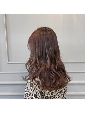 モニ(moni) ピンクベージュ/ブリーチ/ダブルカラー