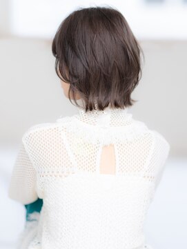 ヴィアラ 自由が丘(VIALA) 【VIALA 自由が丘】大人カジュアル×外ハネ