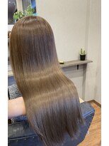 クロッカ(clocca) ツヤ感◎グレージュ 