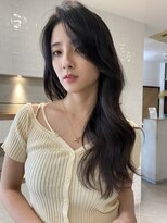 アリュウル 表参道 青山(Allure)&nbsp;憧れ韓国女優ヘア/前髪なしロングヘア/レイヤーカット/地毛風