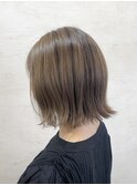 外ハネボブ＋ベージュカラー