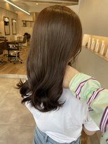 ウタリ(utari)&nbsp;ブリーチなしのワンカラー【難波 桜川/髪質改善】